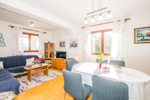 Holiday home Laura Relax & Quiet zone