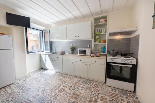 The Artist's Apartment by Konnect, Old Corfu Town
