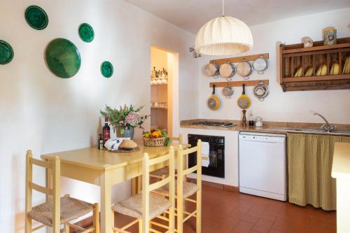 Dapur atau dapur kecil di Chiarentana di Donata Origo