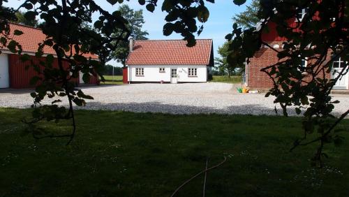 Gallery image of Bjældskovgaard Holiday House in Funder Kirkeby