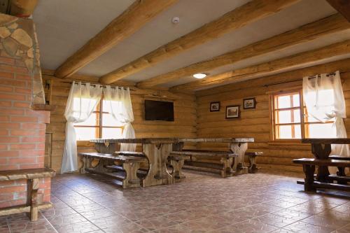 TV a/nebo společenská místnost v ubytování Tindioru Holiday House