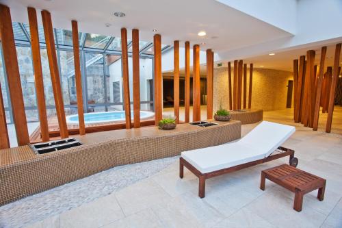 Bazén v ubytování Hotel Astoria Superior nebo v jeho okolí