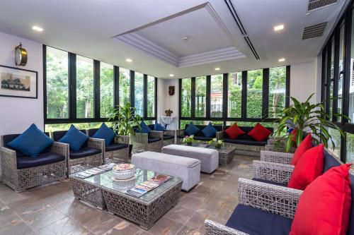 Χώρος καθιστικού στο Damrei Angkor Hotel