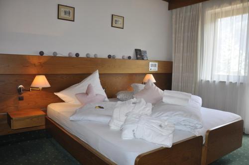 Cama o camas de una habitación en Hotel St. Pankraz