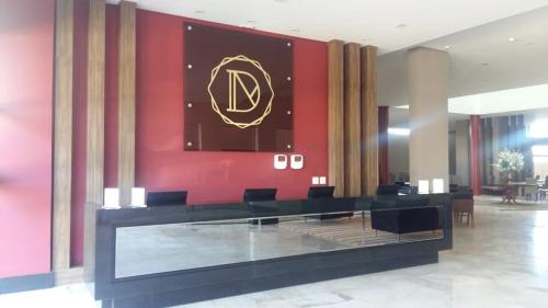 The lobby or reception area at Dunamys Hotel Londrina