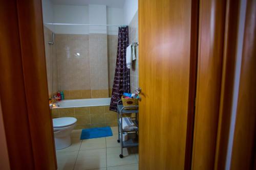 Ванная комната в Yippee! Apartments I Town Center