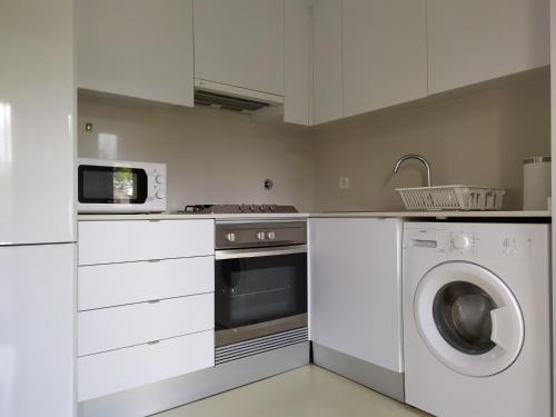 Lisbon Apartment -Free Parking