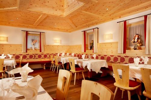 Gallery image of Hotel Pinei in Ortisei