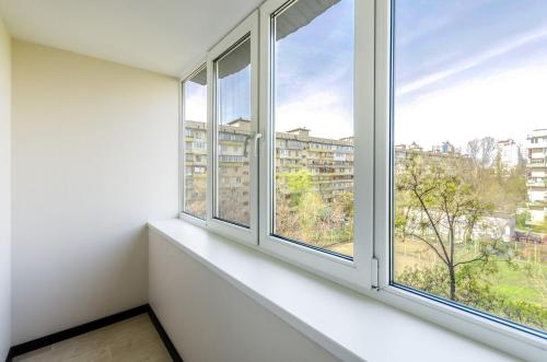 Μπαλκόνι ή βεράντα στο ARTAL Apartment on Obolonsky avenue 16a