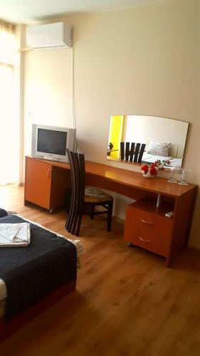 Gallery image of Family Hotel Solar Central in Sunny Beach