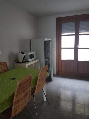 Χώρος καθιστικού στο Apartamento Castillo de Arguedas