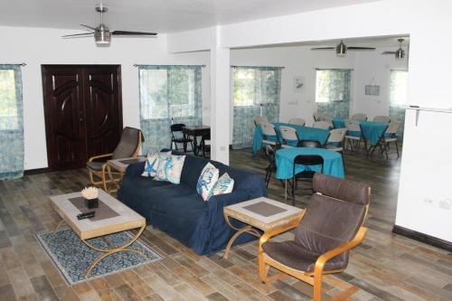 Gallery image of Zion Hill Retreat in Port Antonio