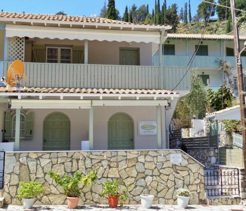Gallery image of Green View Apartments in Agios Nikitas