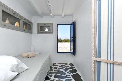 Santa Flora 3 Bedroom House â Parikiaâs Edge