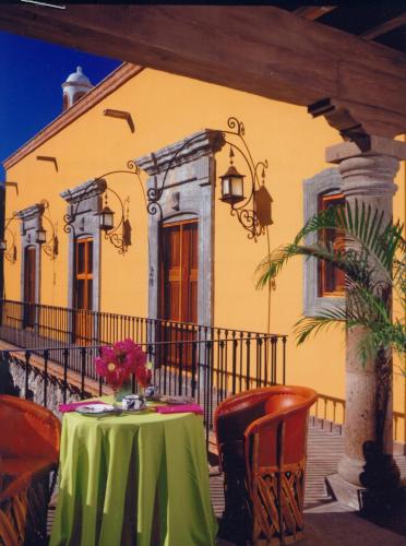 Ein Balkon oder eine Terrasse in der Unterkunft Hacienda de los Santos