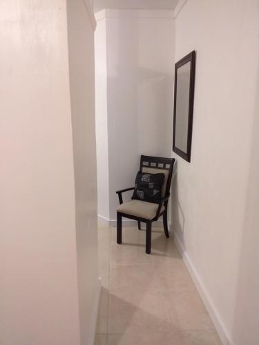 Foto dalla galleria di BELL At The Airport Suites Adults Only - Free Airport Transportation a Nassau