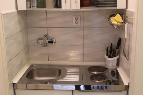 Galeriebild der Unterkunft Apartments Salihbegovic in Nečujam