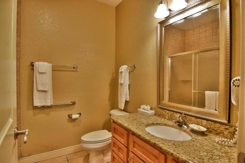 Koupelna v ubytování Unit 411B 1Bd 1Ba Efficiency Condo Condo