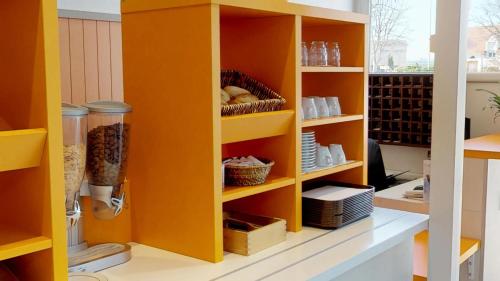 Afbeelding uit fotogalerij van Kyriad Direct Achères in Achères