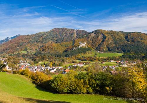 an aerial view of a small town in the mountains at Gasthof Hensle in Sankt Gallen