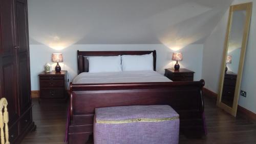 A bed or beds in a room at B&B at 37