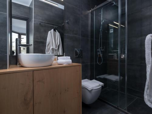 Elegant Urban Apartment