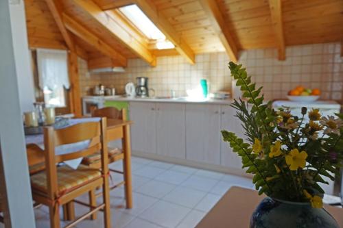 Kuchyň nebo kuchyňský kout v ubytování Stella Rooms
