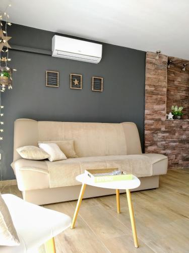 Amber Apartment