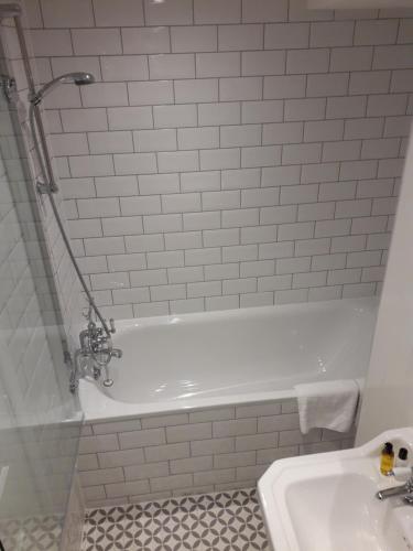 Rhinefield Apartments – Photos 3