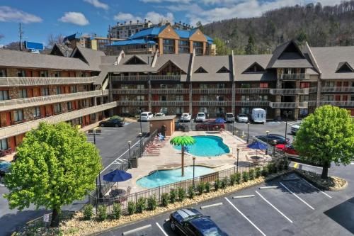 Gallery image of Crossroads Inn & Suites in Gatlinburg