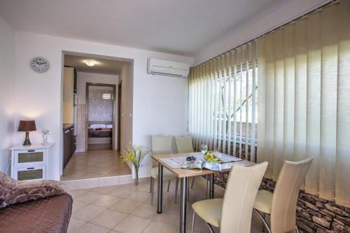 Posezení v ubytování Apartment Ena 1