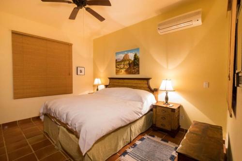 Postel nebo postele na pokoji v ubytování Casa Corazon FN 164