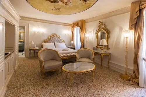 Ca' Bonfadini Historic Experience photo 13