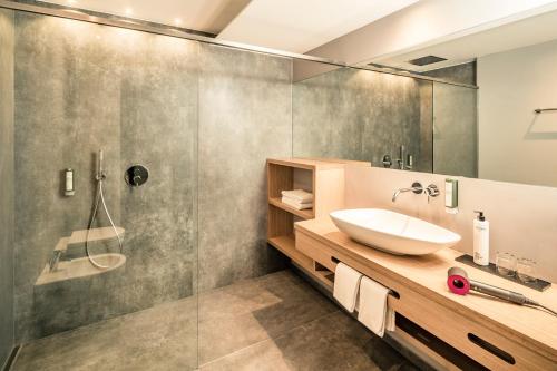 Koupelna v ubytování Hotel Traminerhof