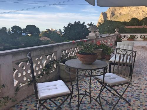 A balcony or terrace at Casa Nonnona