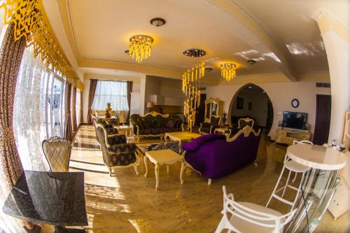 Posezení v ubytování Madinat Al Bahr Business & Spa Hotel