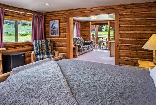 Χώρος καθιστικού στο Stanley High Country Inn