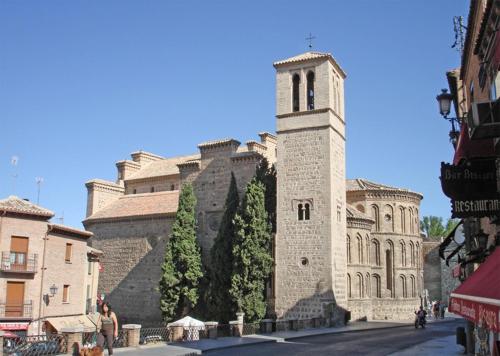 Apartamentos Adarve Toledo