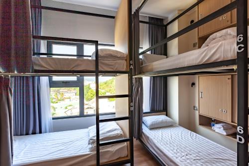 Katil atau katil-katil dalam bilik di An Phu Hotel