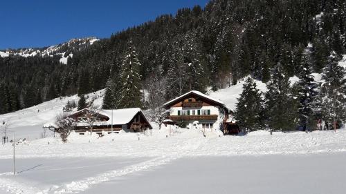 Το Gästehaus Auerstüble τον χειμώνα