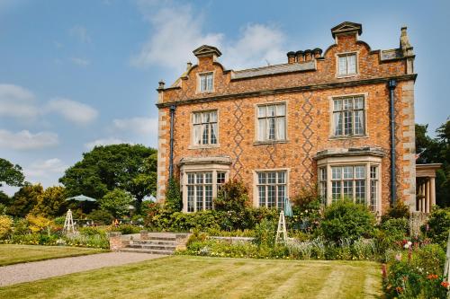 Gallery image of Willington Hall Hotel in Tarporley