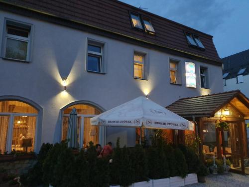 HOTEL "ZAUŁEK" Spółka Cywilna Zbigniew Świderski, Elżbieta Świderska