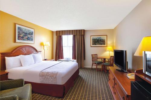 La Quinta Inn by Wyndham Orlando International Drive North Image