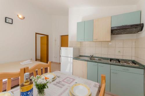 Apartments Sklopina