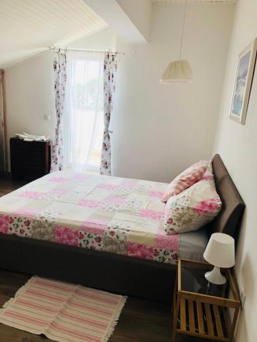Ένα ή περισσότερα κρεβάτια σε δωμάτιο στο Apartment Šoša