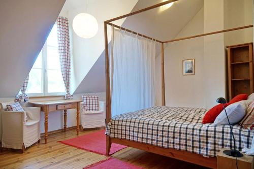Ένα ή περισσότερα κρεβάτια σε δωμάτιο στο Wohnung 2 Landhaus II