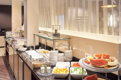 Mad på hotellet eller i nærheden