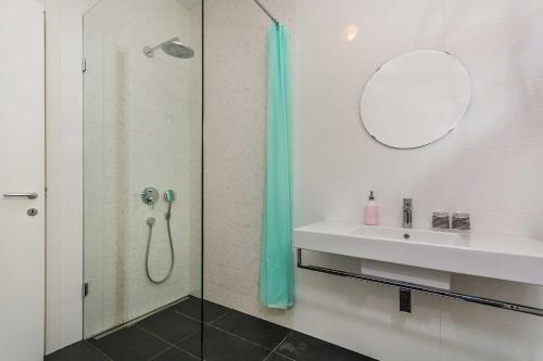 Koupelna v ubytování Premium Apartment Maj ****