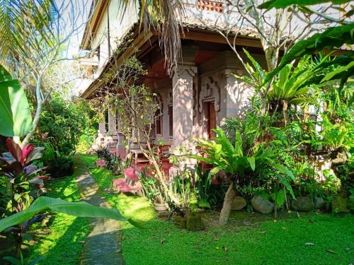 Photo de la galerie de l'établissement Uma Kutuh Bungalow, à Ubud