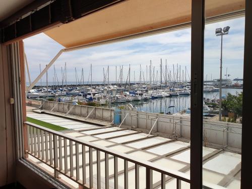 Résidence de standing la Pêcherie Spacieux T3 comme un cocon familial vue mer et sur l'avant port Sur le bout du bout de Cap d'Agde seule cap en Occitanie photo 54